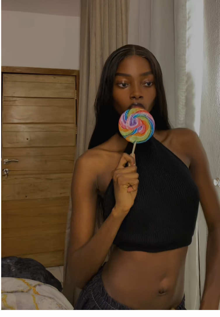 Skinny babies say hi