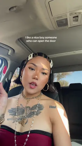 #asianartist #independentartist #popartist #musicdiscovery #lgbtqia 