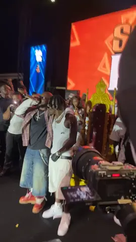 . @iamkingpromise live at SHATTA FEST inside the Independence Squarde @Shatta wale 👑  #fyp #shatta #shattawale #shattamovement #sm4lyf 