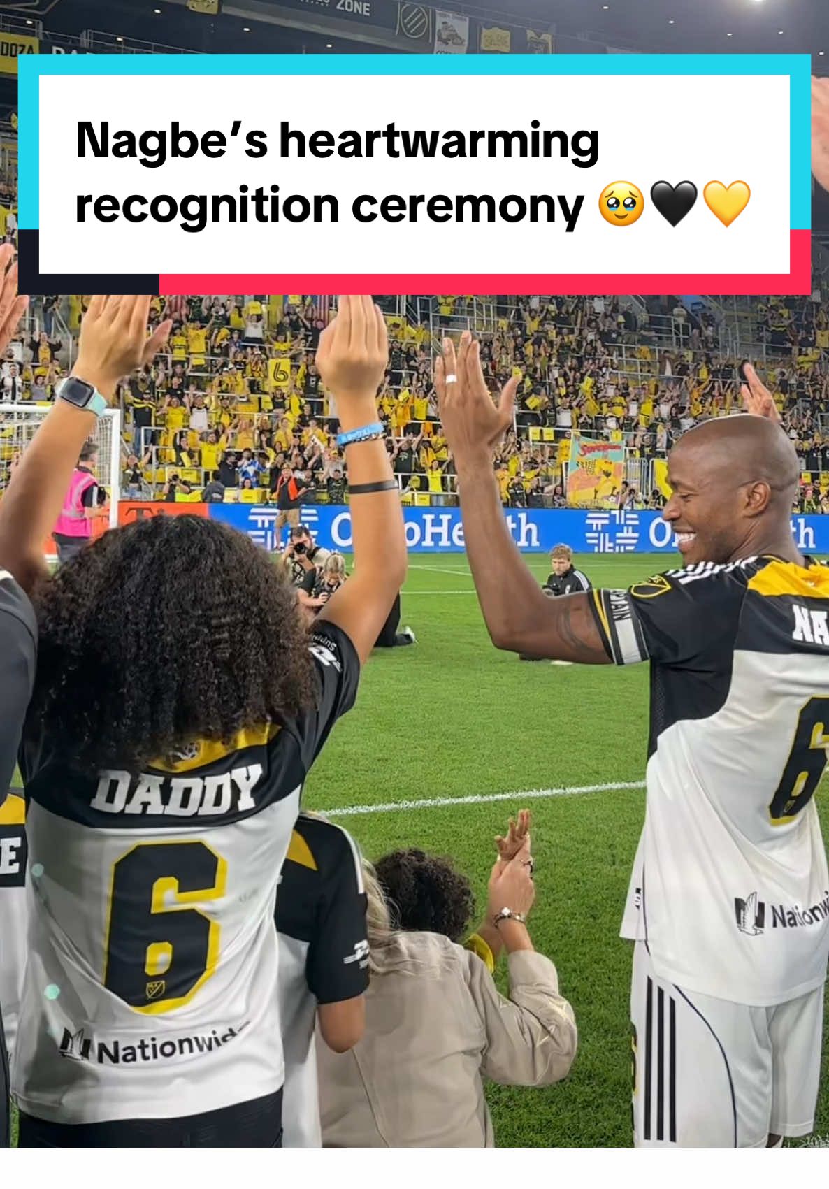 You could feel the love in the air last night for Darlington Nagbe 🖤💛#nagbe #MLS #Soccer #crew96 #ohio 