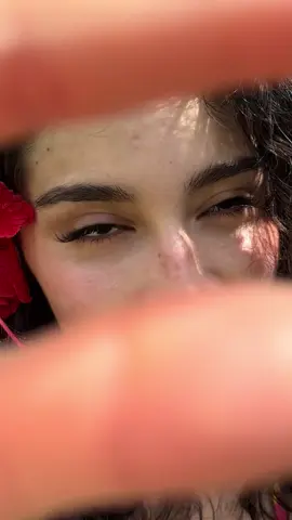 Ya le traiga ganas a este trend 🌺 #trend #oceaneyes #billieeilish #fyp 