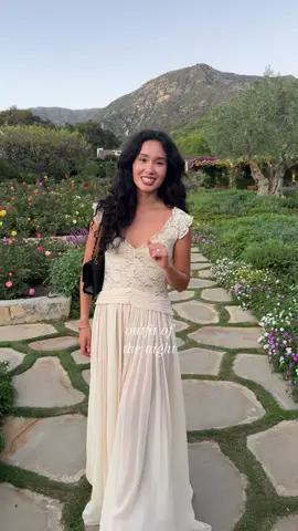 date night at my fav place! #outfitideas #bridalfashion #elegantstyle #OOTD @arcinaori @ChanelOfficial 