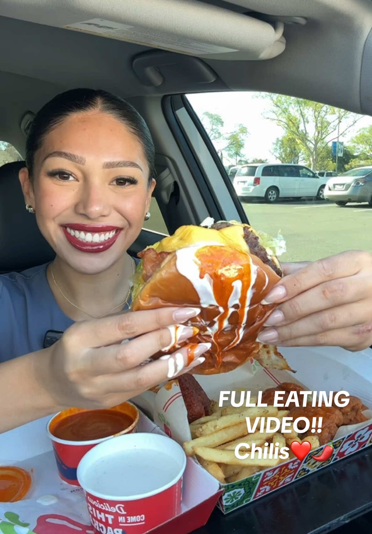 CHILIS FULL EATING VIDEO!!❤️🌶️ I CANT BELIEVE I ATE ALL OF THIS WITH ONE NAPKIN 😭 #burger #chilis#chilistripledipper#trippledipper#mozzerellasticks#cheesepull#crunch#crunchyasmr#asmr#asmrvideo#asmreating#mukbang#mukbangeatingshow#foodvideo#ranch#foodasmr #tenders#giantburger  