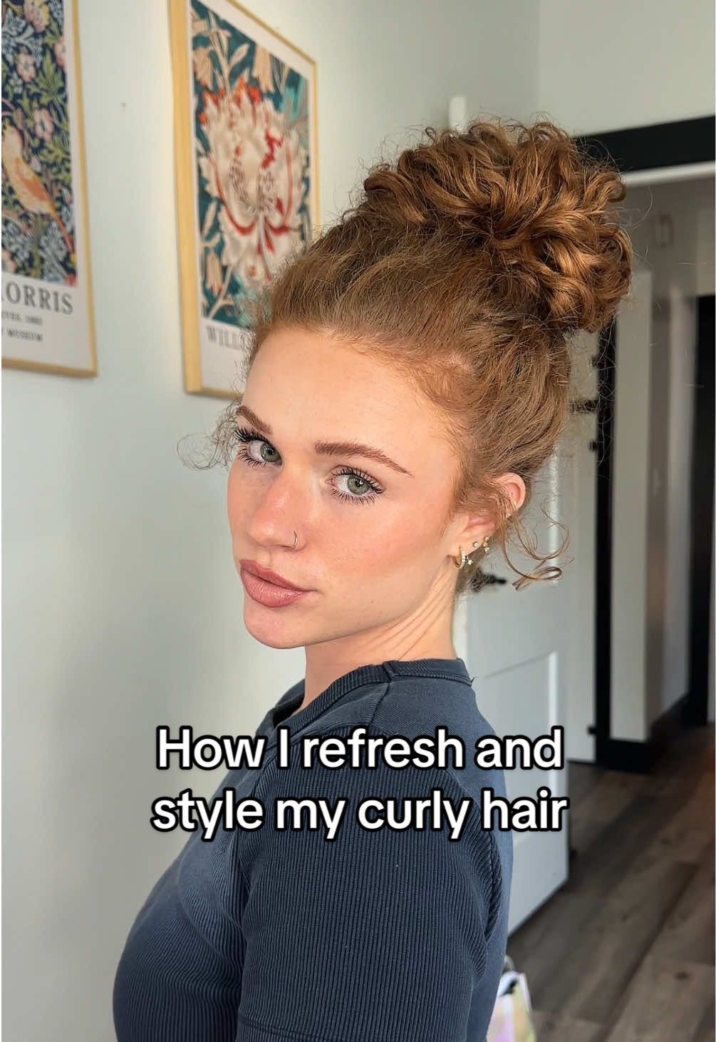 Love a good messy bun 🫶🏻 #curlyhair #redhair #curlyhairstyles #refreshcurls #curlyhairrefresh #messybun 