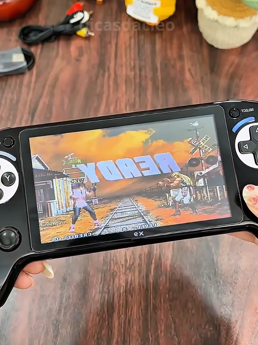 ja conhecia esse video gameportátil retrô? #minigame #jogosretro #jogos #gamers #videogames 