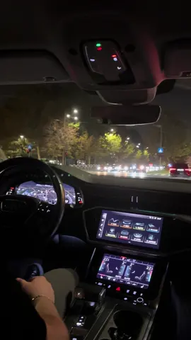 #bucharest #nightdrive #fyp #music #audi 