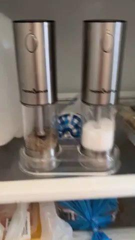 Electric Salt and Pepper Grinder Set! @ThermoMaven- Precise Cooking #thermomaven #saltandpepper #salt #pepper #christmasgiftideas 