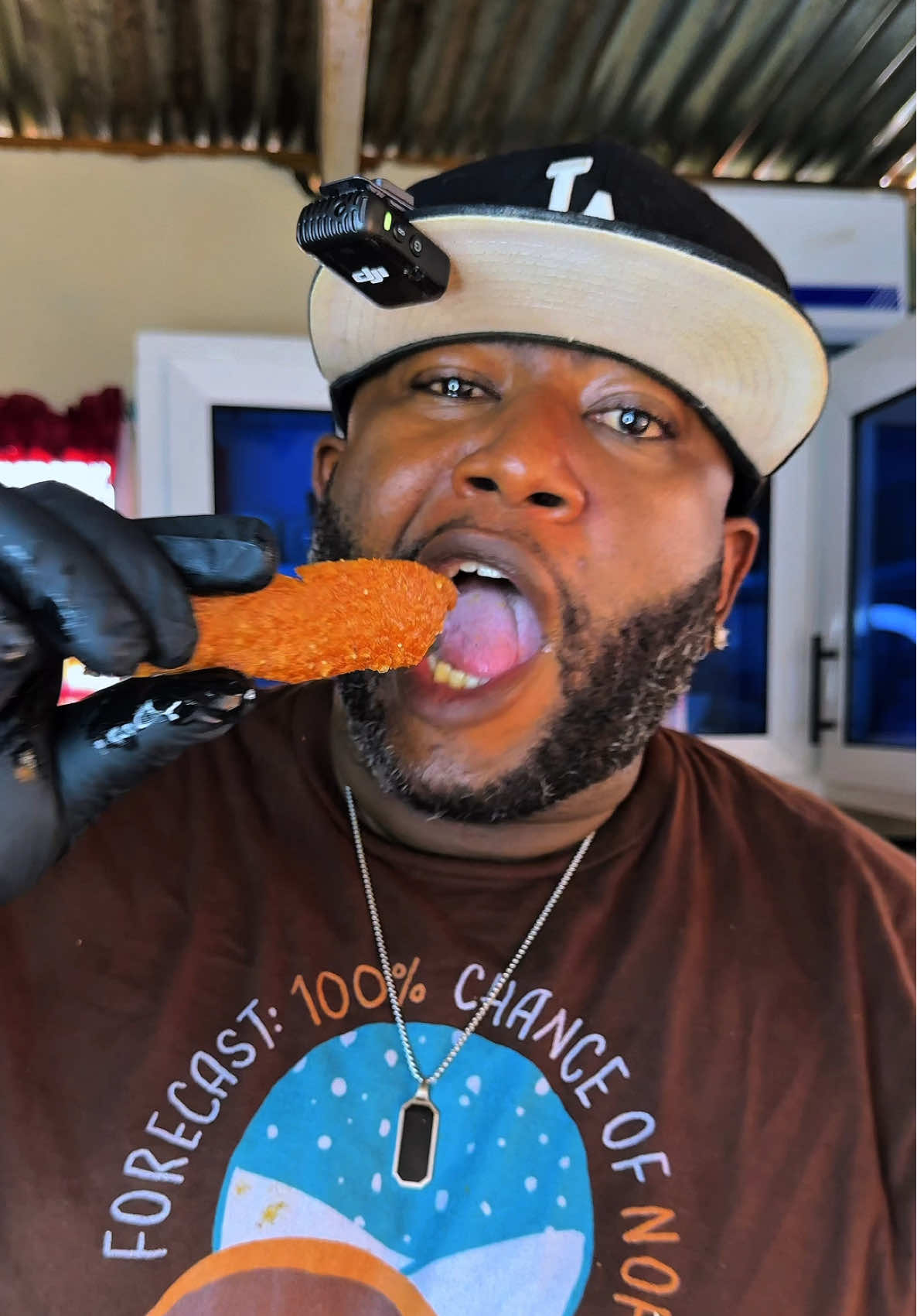 #creatorsearchinsights lo Que No Se Ve De Los Videos Que Grabo 😂😂 #chicharron #tiktokfood 