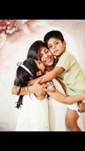 Feliz día amor 🫶🏼 @Thami Poblete 