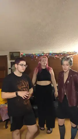 guys I think we got hot . . . . . . #newwave #tradgoth #outfitinspo #makeupinspo #alternativefashion 