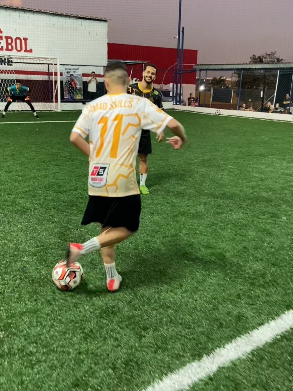 O dia que joguei x1 em Sumaré ⚽🔥 João Vitor Skills Vs Victor Novaes  #futebol #skills #football #neymar #fyp 