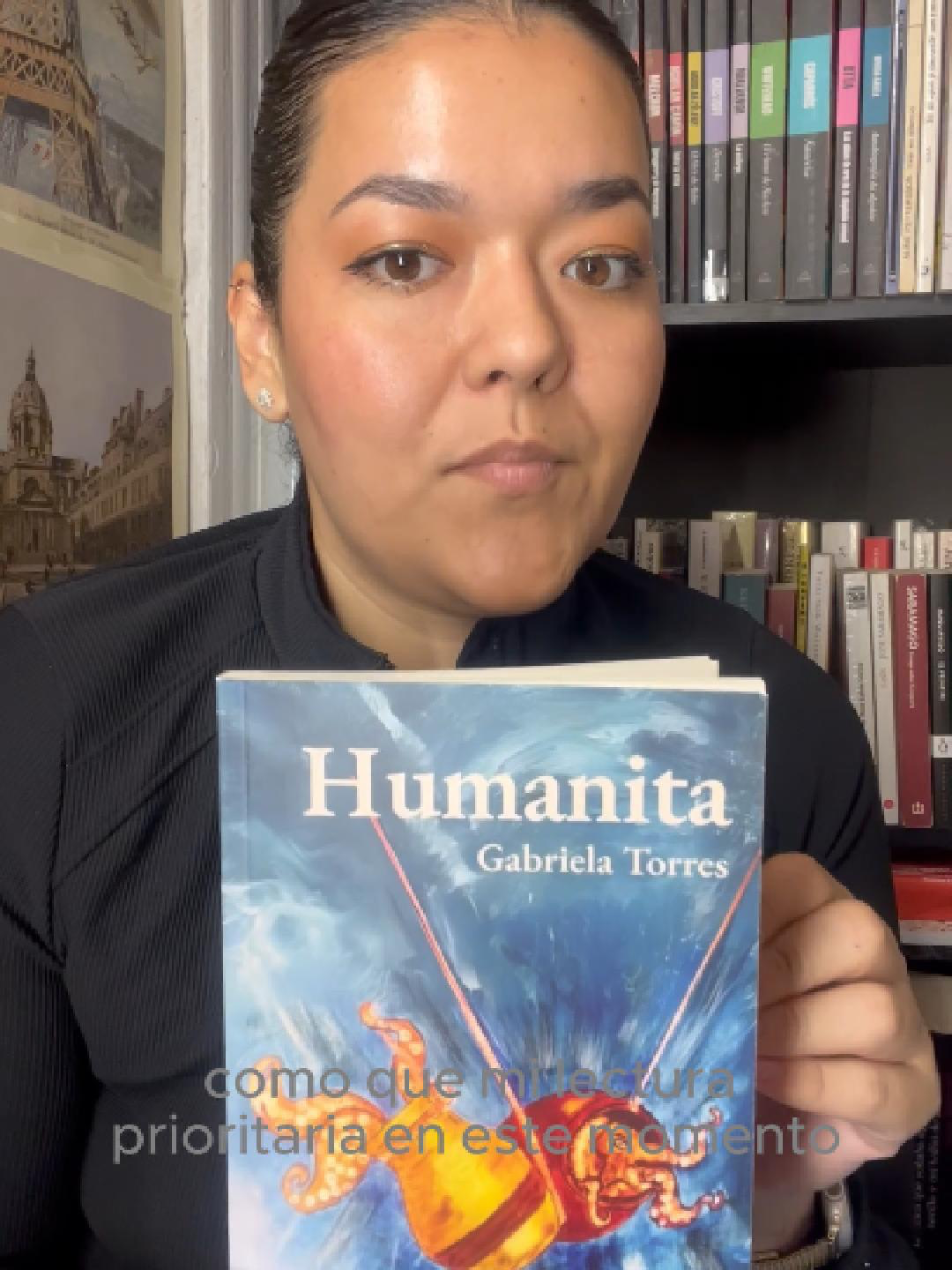 humanita es el primer libro que leo gracias a la confianza de su editor @enlafuente muchas gracias por la confianza, iniciamos con la aventura de leer cuentos... AMAMOS!!! ademas les comparto los otros libros que me acompañaran por estos dias #booktokenespañol #librostiktok #lecturas #humanita #belenmartinez