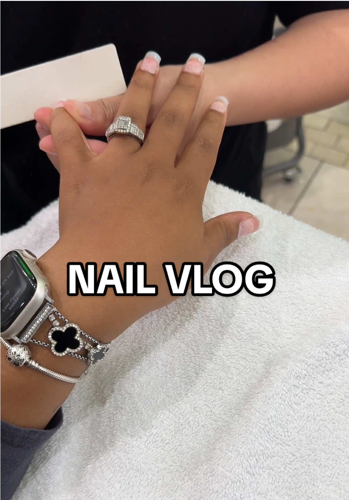 Little nail therapy for mama 💅🏽 #fallnails #nailsalon #shortnails #SelfCare 