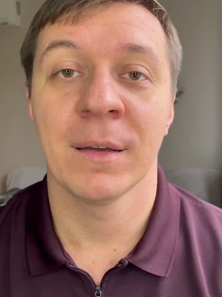 Опиши меня прилагательным Ближайшие концерты: 06.11 Казань 10.11 Уфа 16.11 Красноярск 19.11 Киров 20.11 Нижний Новгород 23.11 Архангельск 25.11 Ижевск 27.11 Омск