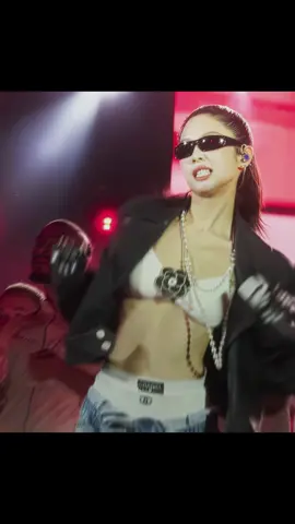 who wanna rock with jennie?! #jennie #jenniekim #jennieedit #blackpink #kpop 