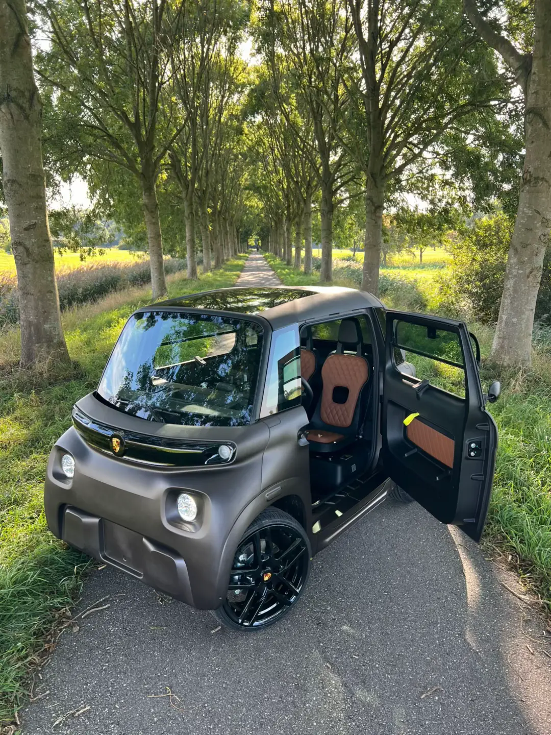 E-ROCKS Porsche 1of1  Voor interesse stuur mij privé een bericht  #porsche #rocks #citycar #opelrocks #citylife 