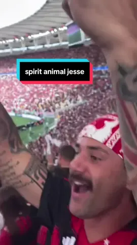 how do you all watch sports? 🤔 anyway, I think I can say I’m back trolling around this app. feel like my bodys slowing getting out of the long holiday spirit I had 😂 #jessearthars #arthars #jordanriki #brisbanebroncos #broncos 