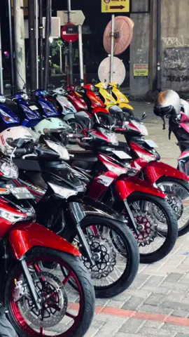 Ora nginfo jere seleb, bareng di info mek mbulet🤣wong ta jem bot🫣#supraberkahsusu #suprax125 #kphgank #surabaya #massgio 