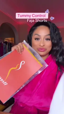 @Werena ✨Omg I love these Faja Shorts 💕Perfect for Dresses and Everyday. #TummyControl#FajaShorts#whiteshorts#womansshapewear#werenashapewear 