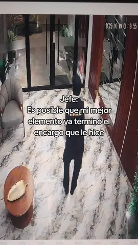 Pero primero un bailecito😁🕺🏻👨🏻‍✈️#viralvideos #bailecito #seguridad #contenido #tendencia 
