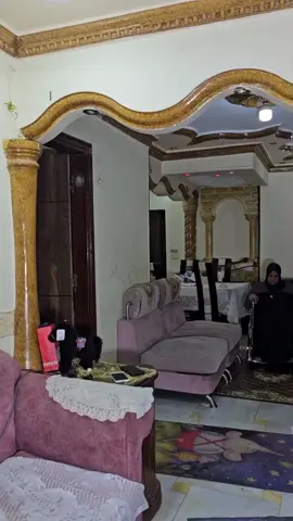 مرات أخوه اتبلت عليه أن لمس ايديها