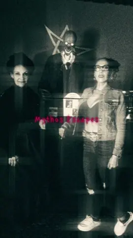 #CapCut @Mother  #horrortok #escaperoom #florida #davie If you are in the south Florida area and are looking for some spooky fun. Check out Mythos Escapes in Davie. You will not be disappointed Scared maybe but disappointed never. 