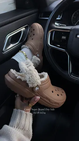 #crocs #crocssuperbrandday #croctober #fallcrocs #tiktokshopcreatorpicks 