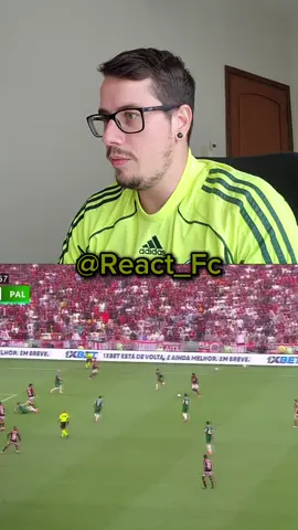Reação palmeirense com a vitória do Flamengo 😂😂 #react  #futebol  #brasileirao  #flamengo  #palmeiras 