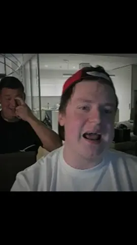 2 человека получили по квартире😮 #mell  #меллстрой #квартира #деньги #стрим 