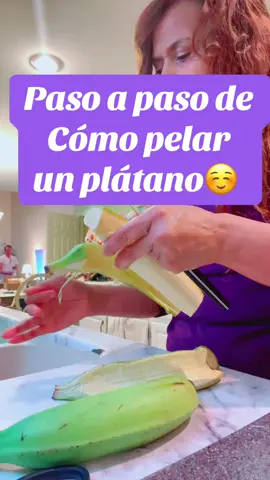 Me tocó aprender a pelar plátano para poder hacer este video.🤫☺️#paratii #fyp #dominicanos🇩🇴 