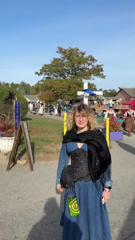 Day after No Kings - Bad day to go to the Ren fest 👎🏻 #kingrichardsfaire