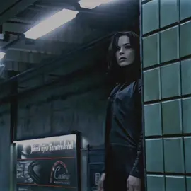 novamente com essa,por quê ela é minha favorita 🖤🙂‍↕️ (música e personagem) #seleneunderworld #seleneunderworldedit #selene #underworld 