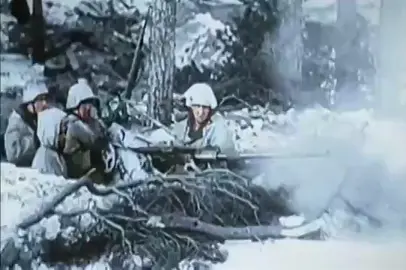 немецкая военная кинохроника, песня на фоне Wir sind des Geyers schwarzer Haufen (с нем.  «Мы — чёрный отряд Гайера») #ww2history #ww2 #кинохроника #хроника #военное #втораямироваявойна #немцы #песня #народнаяпесня 