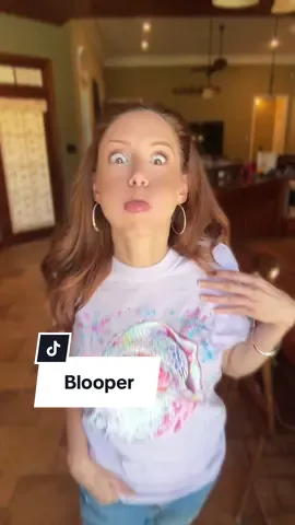 Blooper! Gotta be able to laugh at yourself 😂 #tiktokshopcreatorpicks #tiktokshopblackfriday #tiktokshopcybermonday #christmas #christmasshopping 