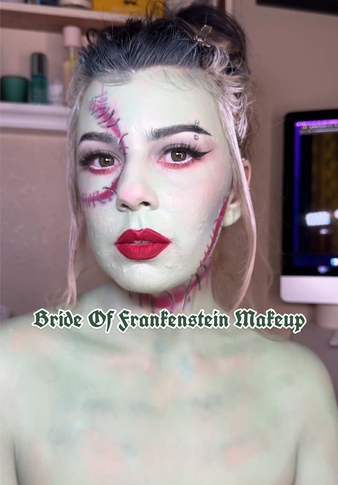 Bride of Frankenstein 🖤🤍#brideoffrankenstein #halloweenmakeup #altgirl #halloweenlook #costumeideas 