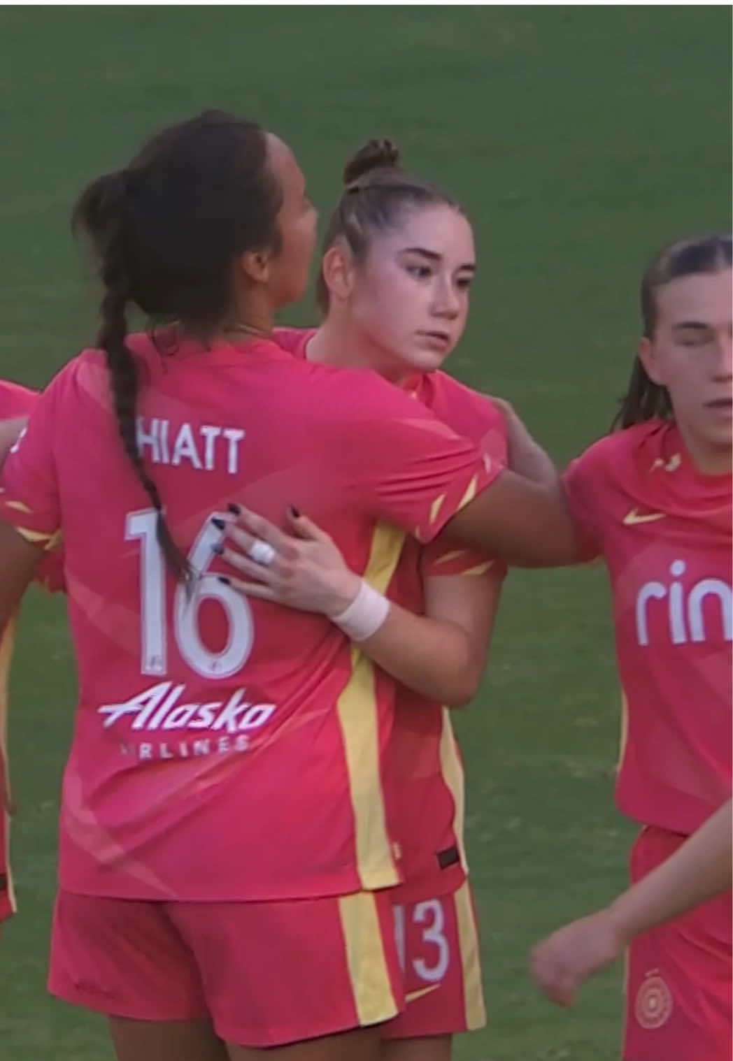 Olivia Moultrie scores the PK to double Portland’s lead! #NWSL 