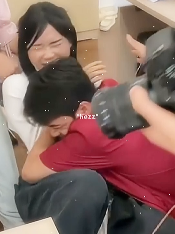 chêu nhau miết 🤭 