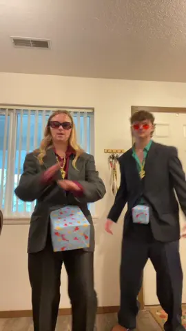 Everyone thought we'd do a cute couple costume for our first Halloween @Baughnguitar24  #vrial #halloweencostume #couplegoals #snl #fyp 