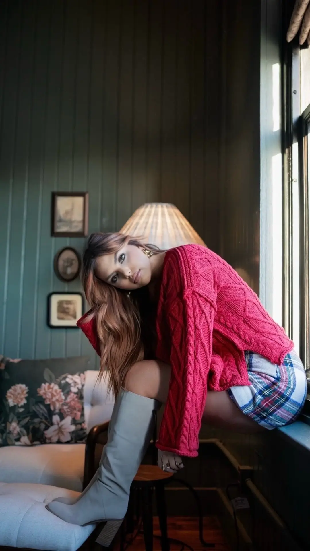 New collection launching tomorrow at @SelectTrendsBoutique 