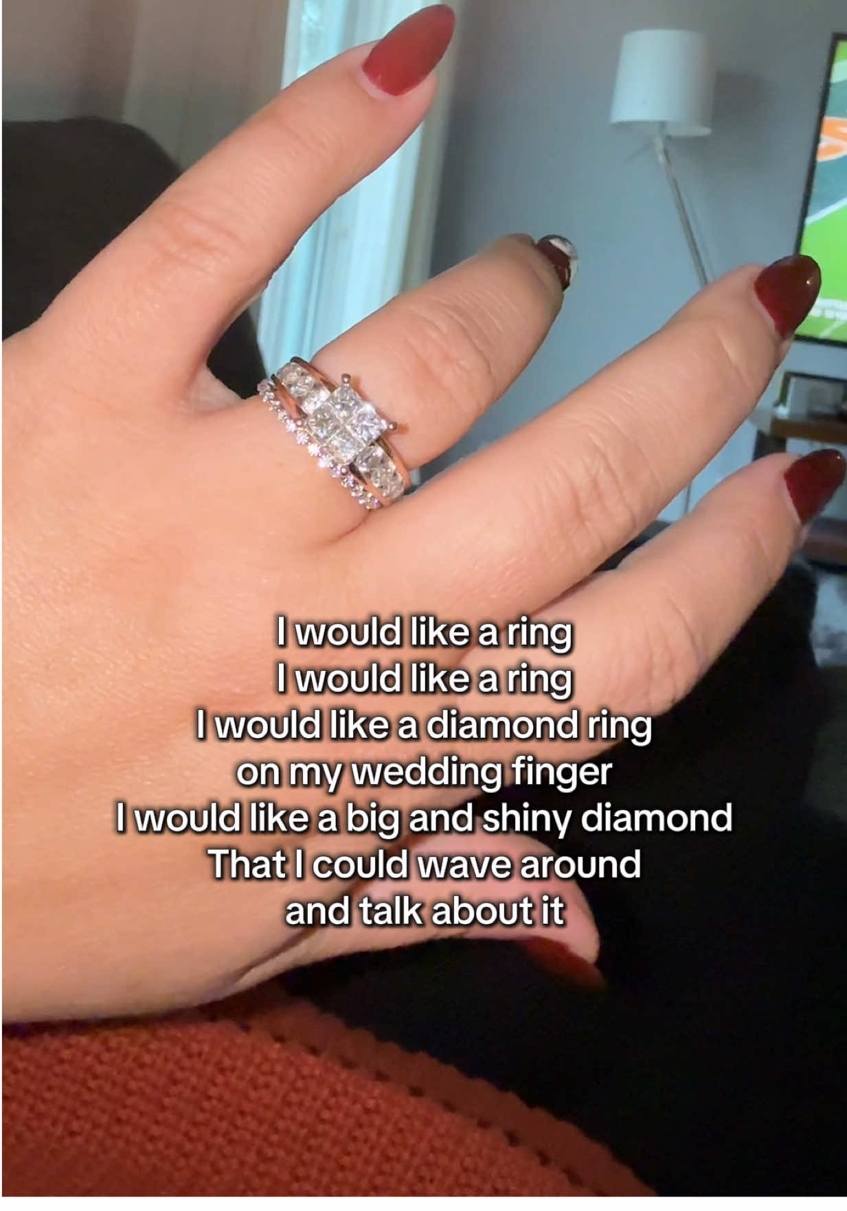 Loving this ring trend!!