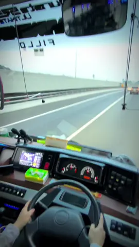 Selamat pagi sehat selalu dan selamat beraktifitas di hari Senin.. #bogatrans #sewabus #paketwisata #jakartapagihari