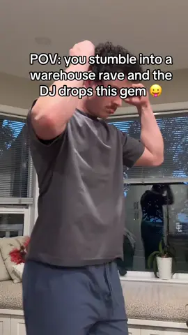 If the DJ drops this gem I’m losing it 🤣 #ravetok #headbangers #techno #hardstylemusic #edm 