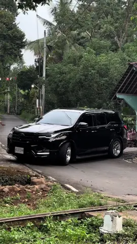 Lika liku Fortuner sedan 🥲 #1gdfortuner #fortunergrsport #fyp 