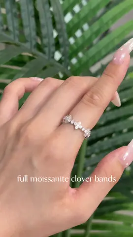 In an instant, the brilliance turns into eternity! Tranquility! Pure love!#ysdd_jewelry #Moissanite #s925 #TikTokShopFallDealsForYou #ring 