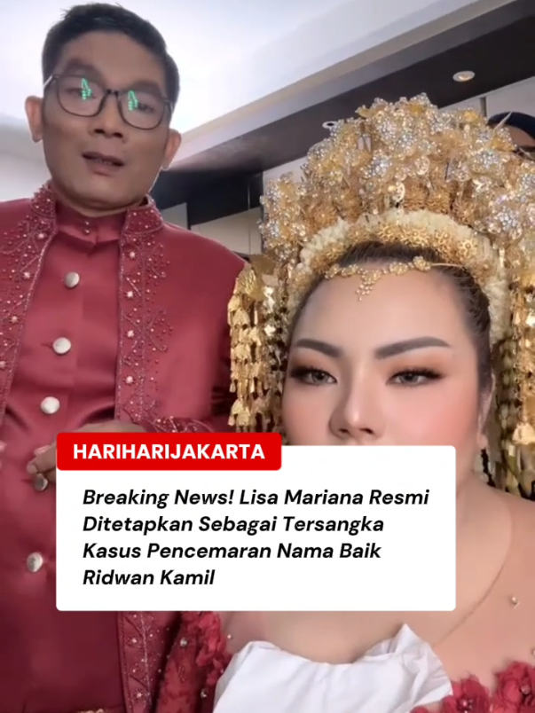 Bareskrim Polri resmi menetapkan Lisa Mariana sebagai tersangk4 kasus dugaan pencemar4n nama baik terhadap mantan Gubernur Jawa Barat, Ridwan Kamil. Kasubdit I Dittipidsiber Bareskrim Polri, Kombes Rizki Agung Prakoso mengatakan pihaknya telah memiliki dua alat bukti yang cukup untuk menetapkan Lisa sebagai tersangk4. Dia menambahkan, Lisa Mariana dijadwalkan bakal dipanggil sebagai tersangk4 pada Senin (20/10/2025) besok. “Besok LM dipanggil sebagai tersangka,” ujar Rizki kepada wartawan, Minggu (19/10/2025). Rizki menambahkan, status tersangk4 ini telah melekat pada pekan lalu. Adapun, surat panggilan sebagai tersangka ini telah diterima selebgram itu pada Jumat (17/10/2025) malam. “Sudah diterima yang bersangkutan Jumat malam,” pungkasnya. Sekadar informasi, kasus ini diusut berdasarkan laporan Ridwan Kamil melalui kuasa hukumnya Ridwan Kamil dengan laporan polisi atau LP yang teregister dalam nomor: LP/B/174/IV/2025 /Bareskrim. Dalam pengusut4nnya, Bareskrim telah melakukan pengambilan tes DNA RK, Lisa dan anaknya berinisial CA. Hasilnya, kepolisian menyatakan bahwa RK bukan orang tua biologis dari analisis berinisial CA (3). Hal tersebut terungkap berdasarkan hasil tes DNA dari sampel genetik seperti liur dan darah RK, Lisa Mariana dan anaknya yang diumumkan pada Rabu (20/8/2025). #hariharijakarta #jktinfo #infojakarta #jakarta #jakartatimur 