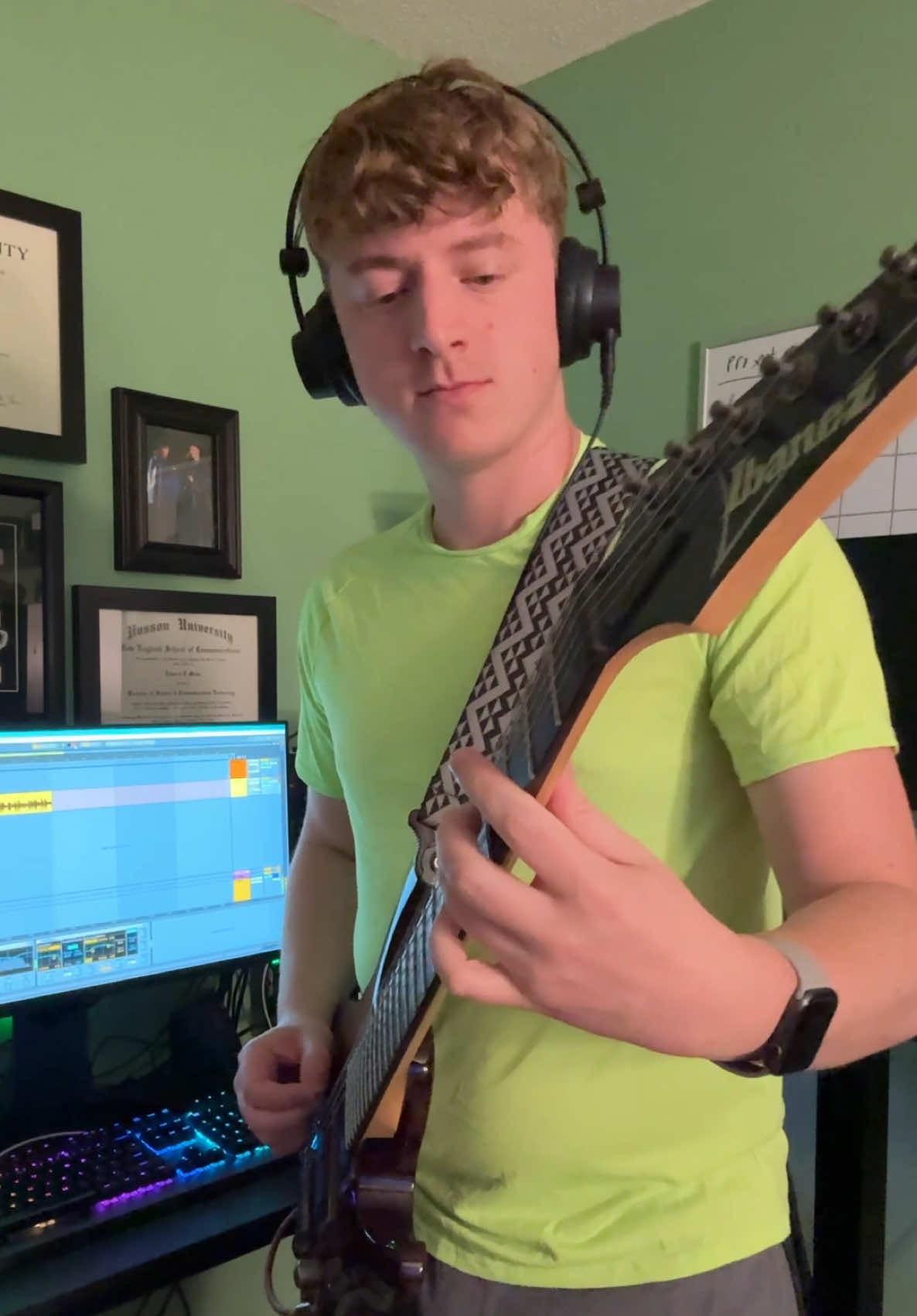 Testing out some digital amp plugins 👀🎵