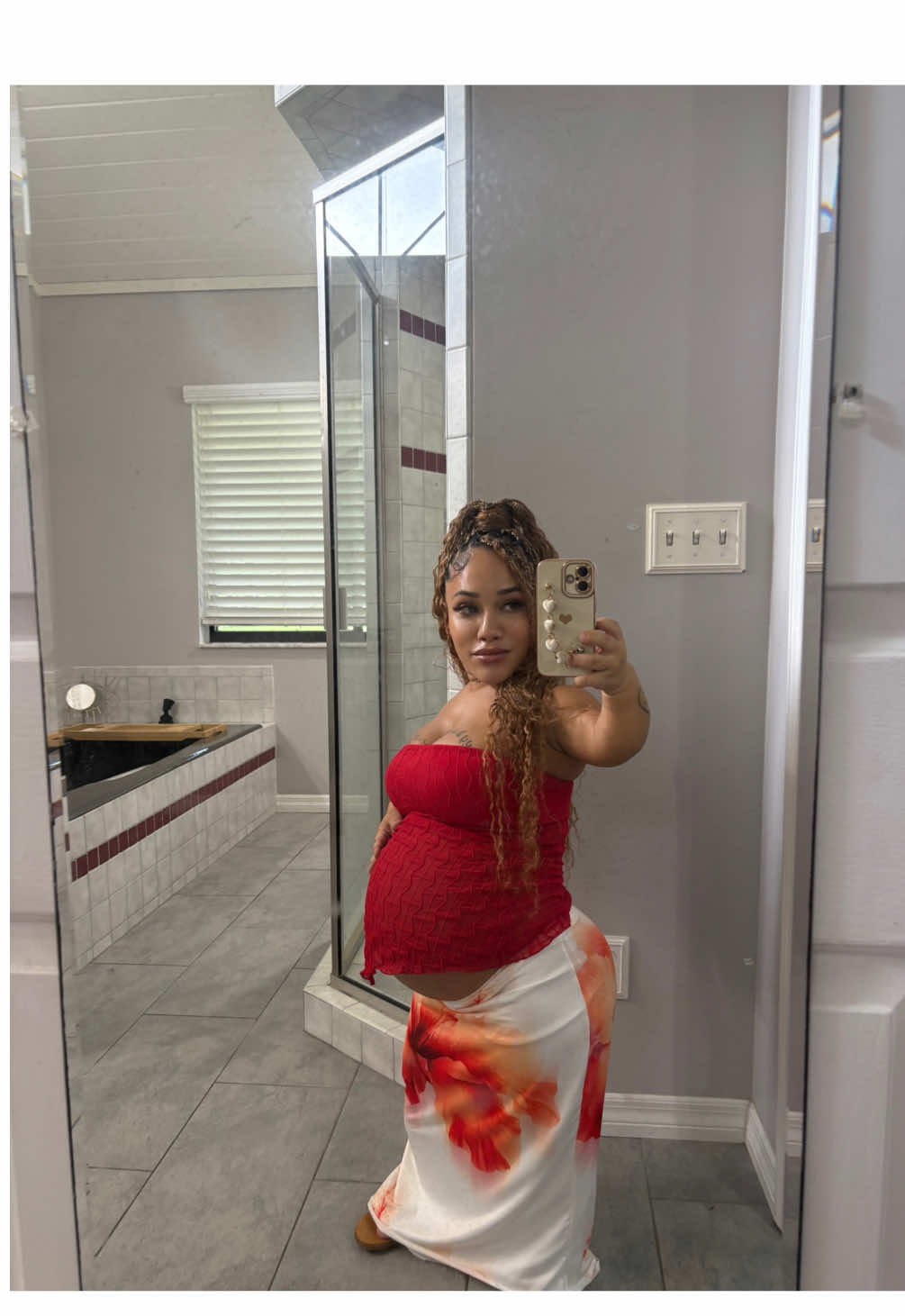 Now that baby is here I feel like singing again, it was hard to sing while I was pregnant without crying lol hormones be all over the place. I didn’t post this then because of said hormones, so I’m posting now, this song will be on my first album and means a lot to me 🥹😂🫶🏽♥️🌹🥀.  #singersongwriter #singersoftiktok #tanyatehanna #artistsoftiktok 