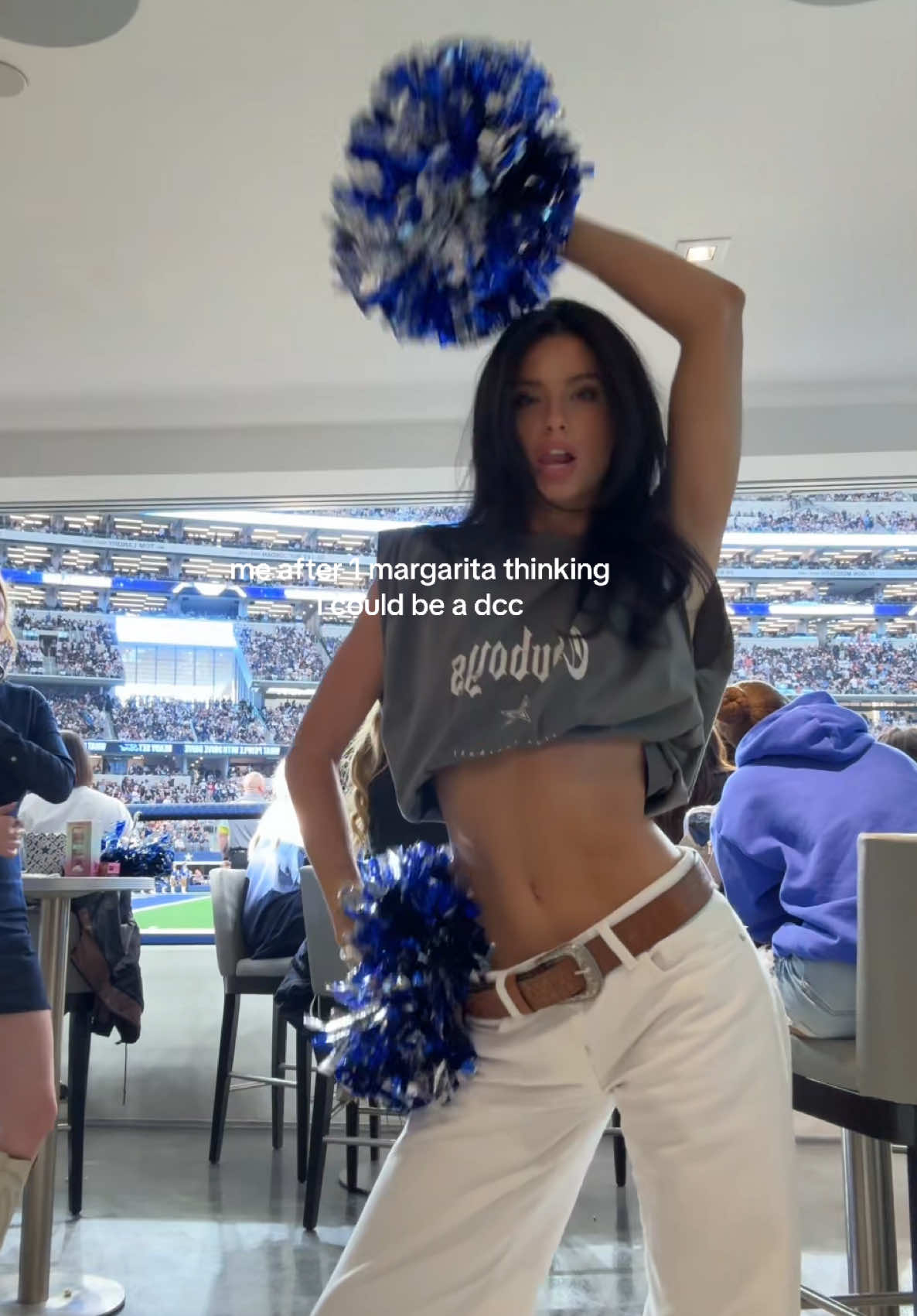 Cheerleaders were my favorite part of the game of course 😇💙⭐️