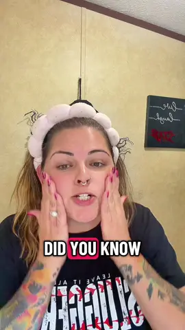 Have you tried micro needling at home? If you want to change your skin care you have to start somewhere this is a great combination if you were looking to get the glass skin effect, you must try this #TikTokShopBlackFriday #TikTokShopCyberMonday  #drmelaxin #skincare #glowingskin  