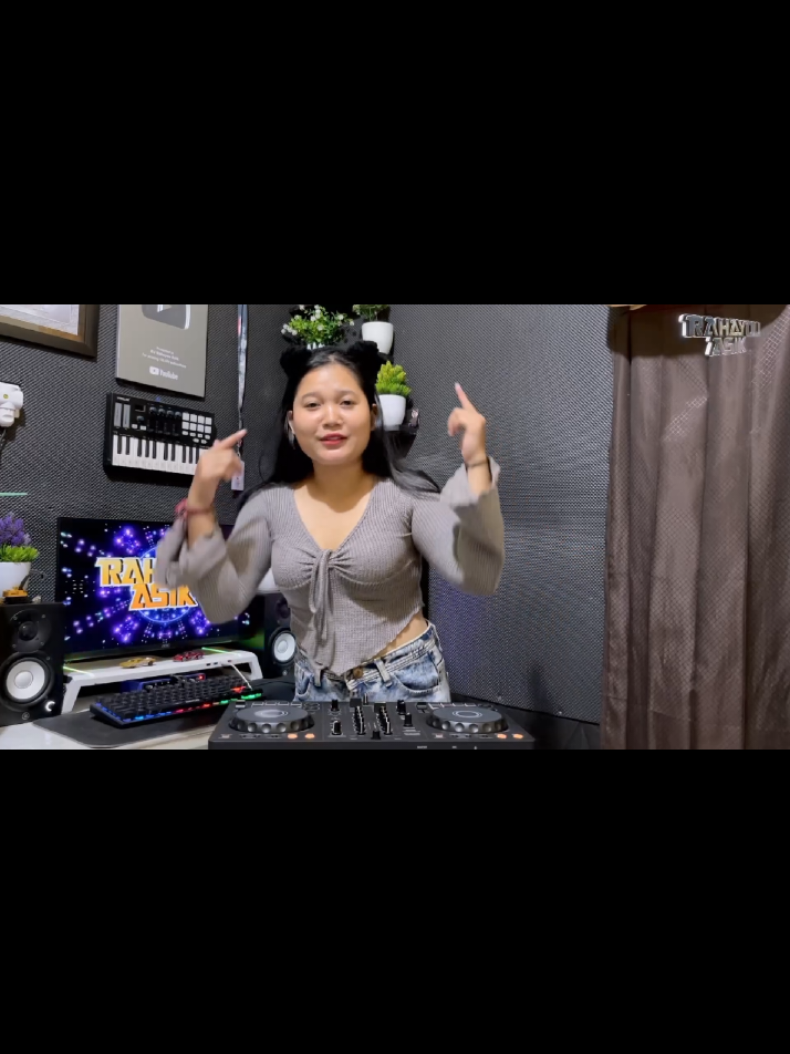 Layang Layang Remix  Ijin Remix Bli Gus @baguswirata_   #layanglayang #baguswirata #funkotbali #djrahayouasik #rahayouasik 